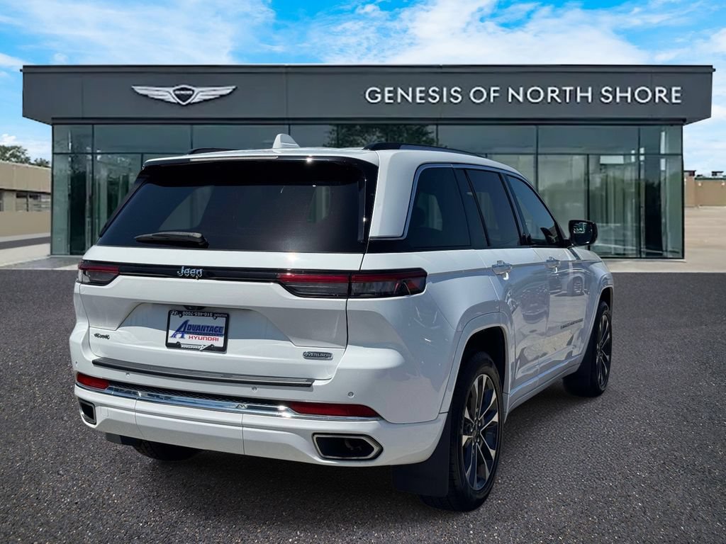 Used 2022 Jeep Grand Cherokee Overland AWD/4WD image 5