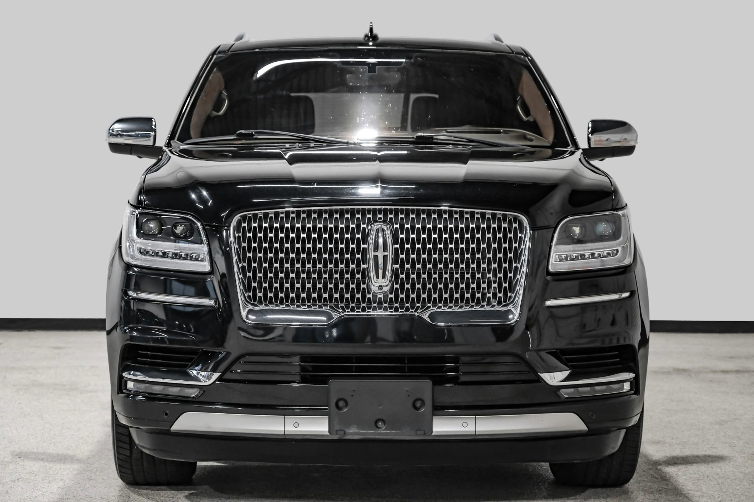 Used 2020 Lincoln Navigator Black Label image 3