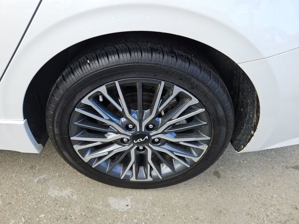 Used 2024 Kia Forte GT-Line w/ GT-Line Premium Package image 33