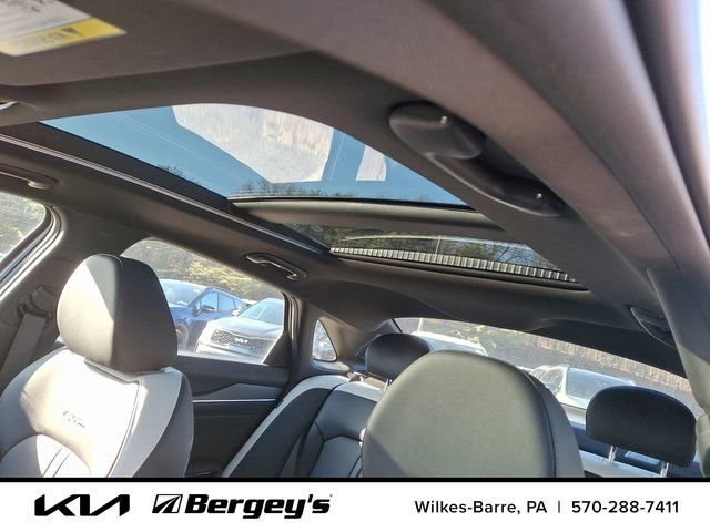 Certified 2025 Kia K5 GT-Line w/ GT-Line Premium Package FWD image 11