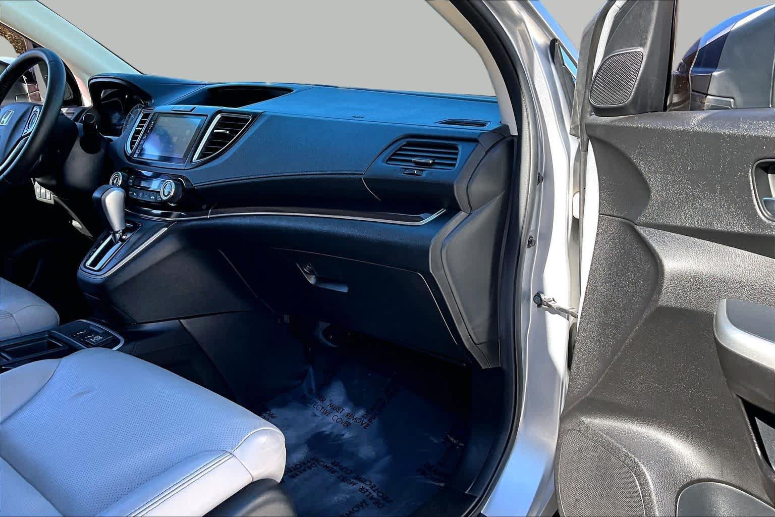 Used 2015 Honda CR-V Touring image 18