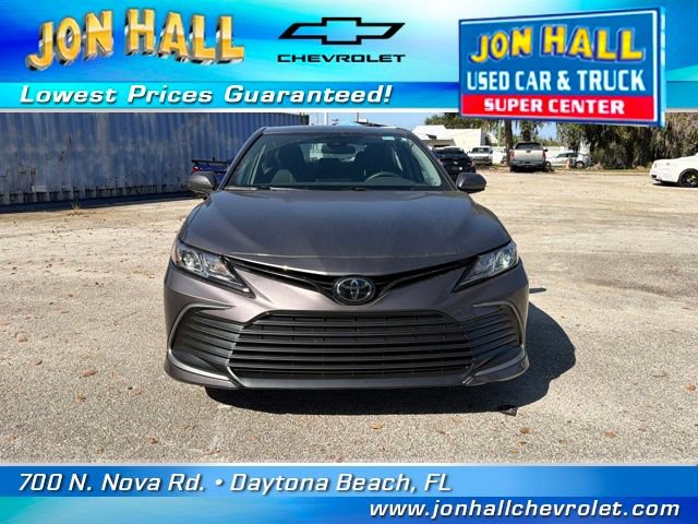 Used 2022 Toyota Camry LE image 15