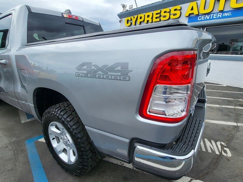 Used 2019 RAM 1500 Big Horn AWD/4WD image 4