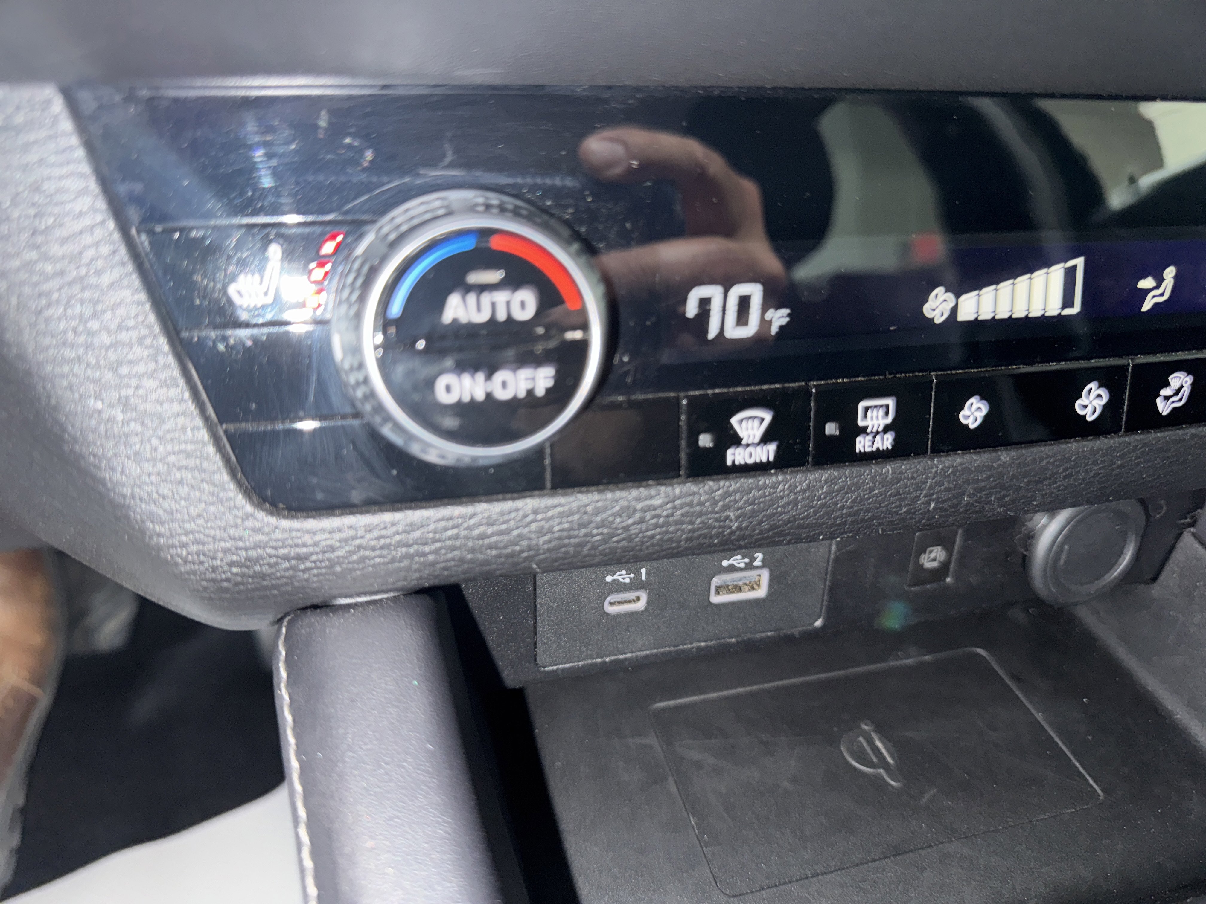 Used 2024 Mitsubishi Outlander SE image 21