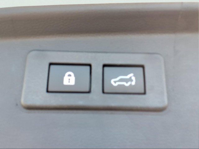 Used 2024 Subaru Outback Touring XT image 10