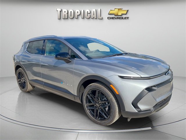 New 2026 Chevrolet Equinox EV LT image 7