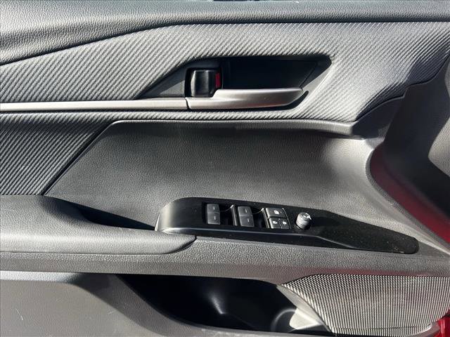 Certified 2025 Toyota Camry SE image 11