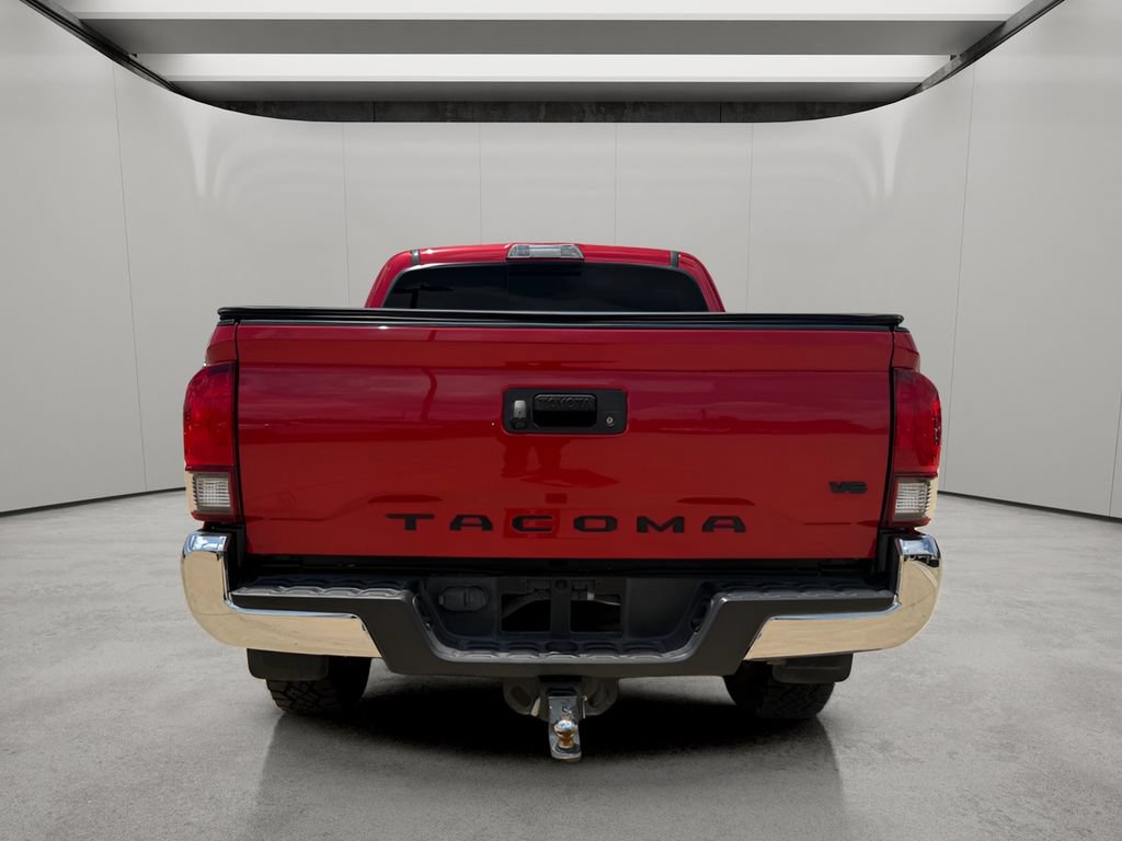 Used 2021 Toyota Tacoma SR5 RWD image 4