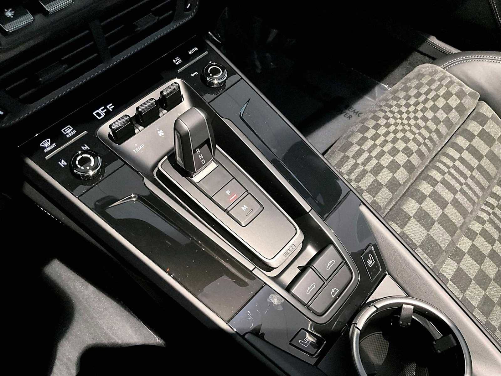 New 2026 Porsche 911 GTS image 18