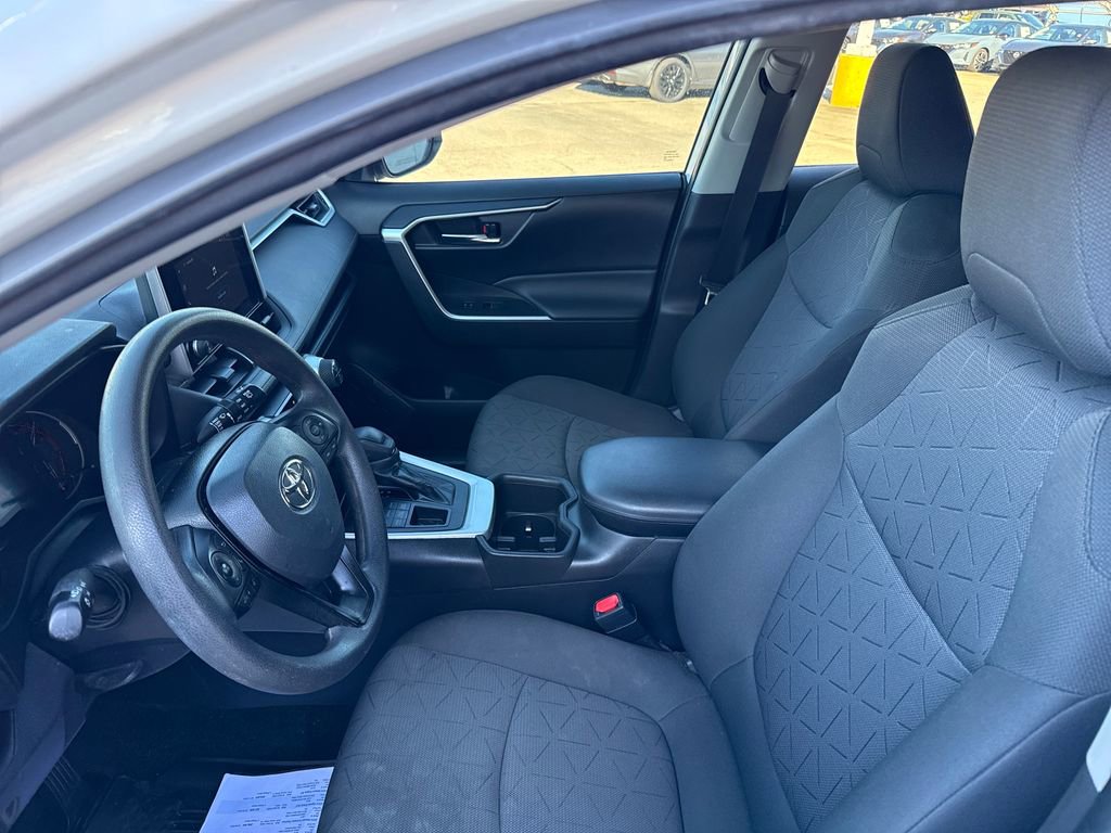 Used 2023 Toyota RAV4 XLE image 25