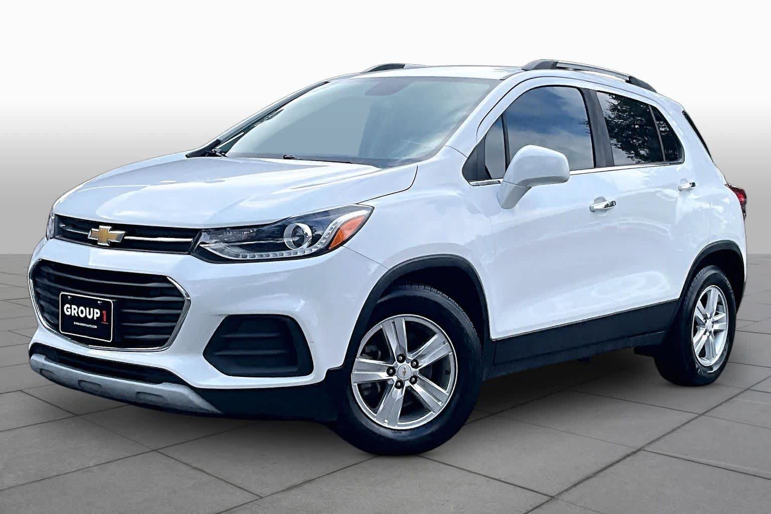Used 2019 Chevrolet Trax LT w/ LT Convenience Package FWD image 1