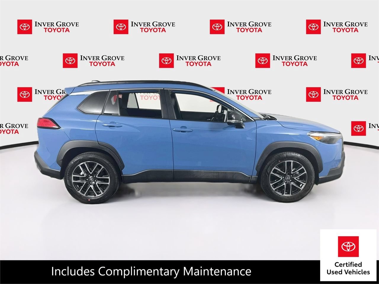 Certified 2026 Toyota Corolla Cross XLE AWD/4WD image 4