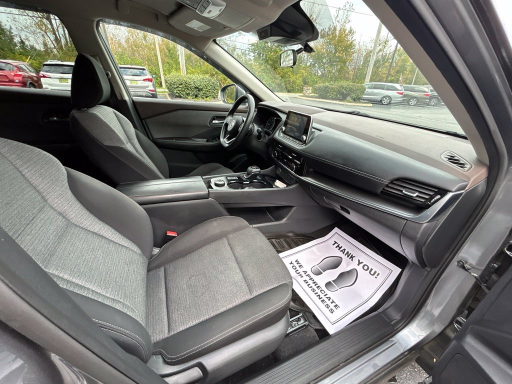 Used 2021 Nissan Rogue SV AWD/4WD image 40