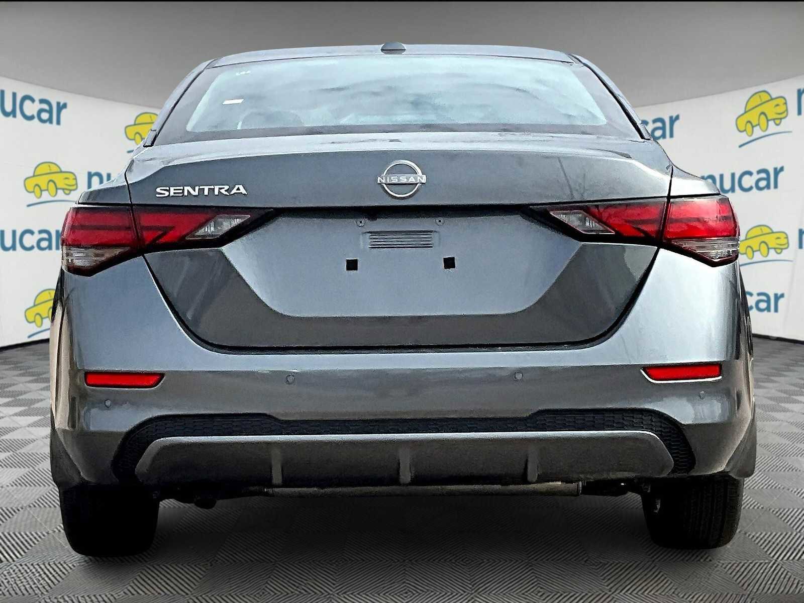 New 2025 Nissan Sentra SV image 6