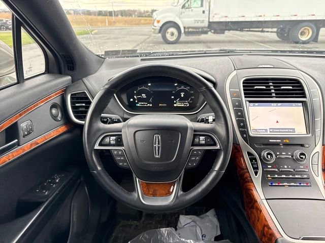 Used 2019 Lincoln Nautilus Reserve image 20