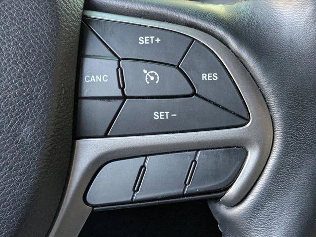 Used 2019 Jeep Grand Cherokee Limited image 15