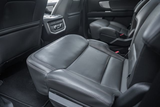 Used 2025 Ford Expedition Active image 45