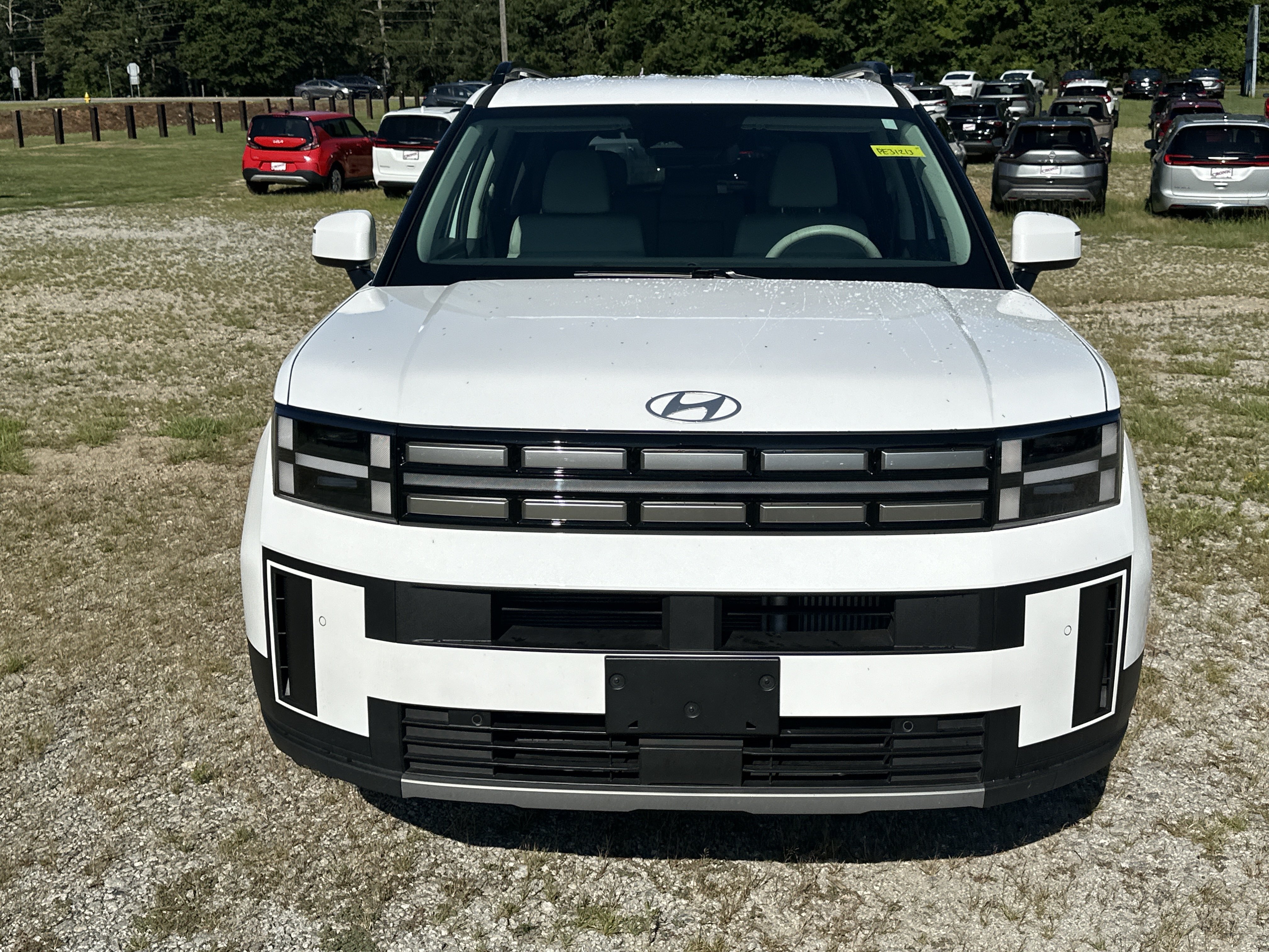 Used 2026 Hyundai Santa Fe SEL FWD image 2
