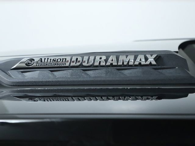 Used 2022 Chevrolet Silverado 2500 LT w/ Convenience Package image 40