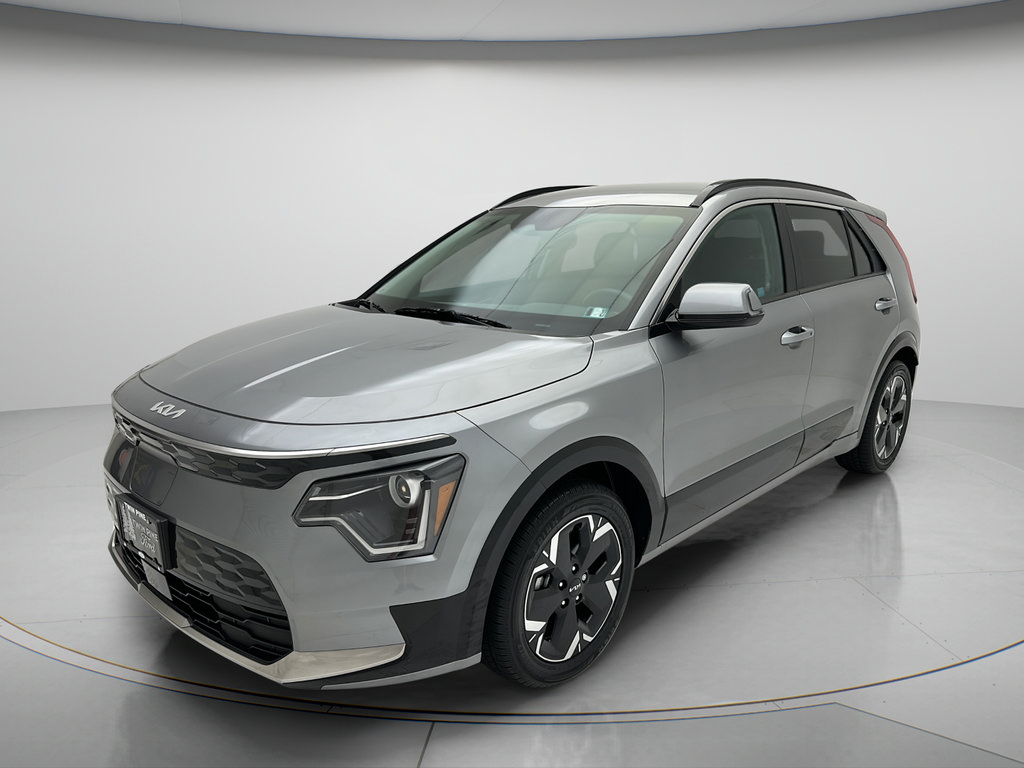 Used 2024 Kia Niro Wind FWD image 3