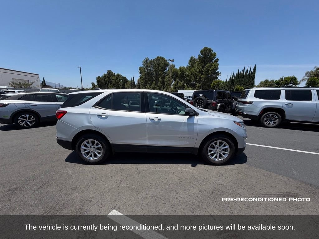 Used 2019 Chevrolet Equinox LS FWD image 7
