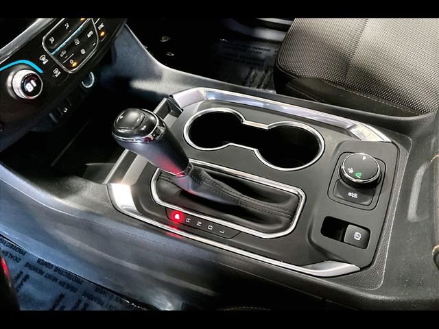 Used 2019 Chevrolet Traverse LT image 17