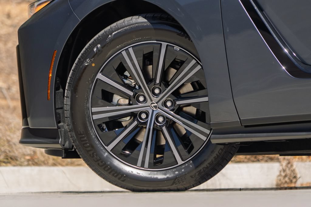 New 2026 Lexus ES 350h AWD image 7