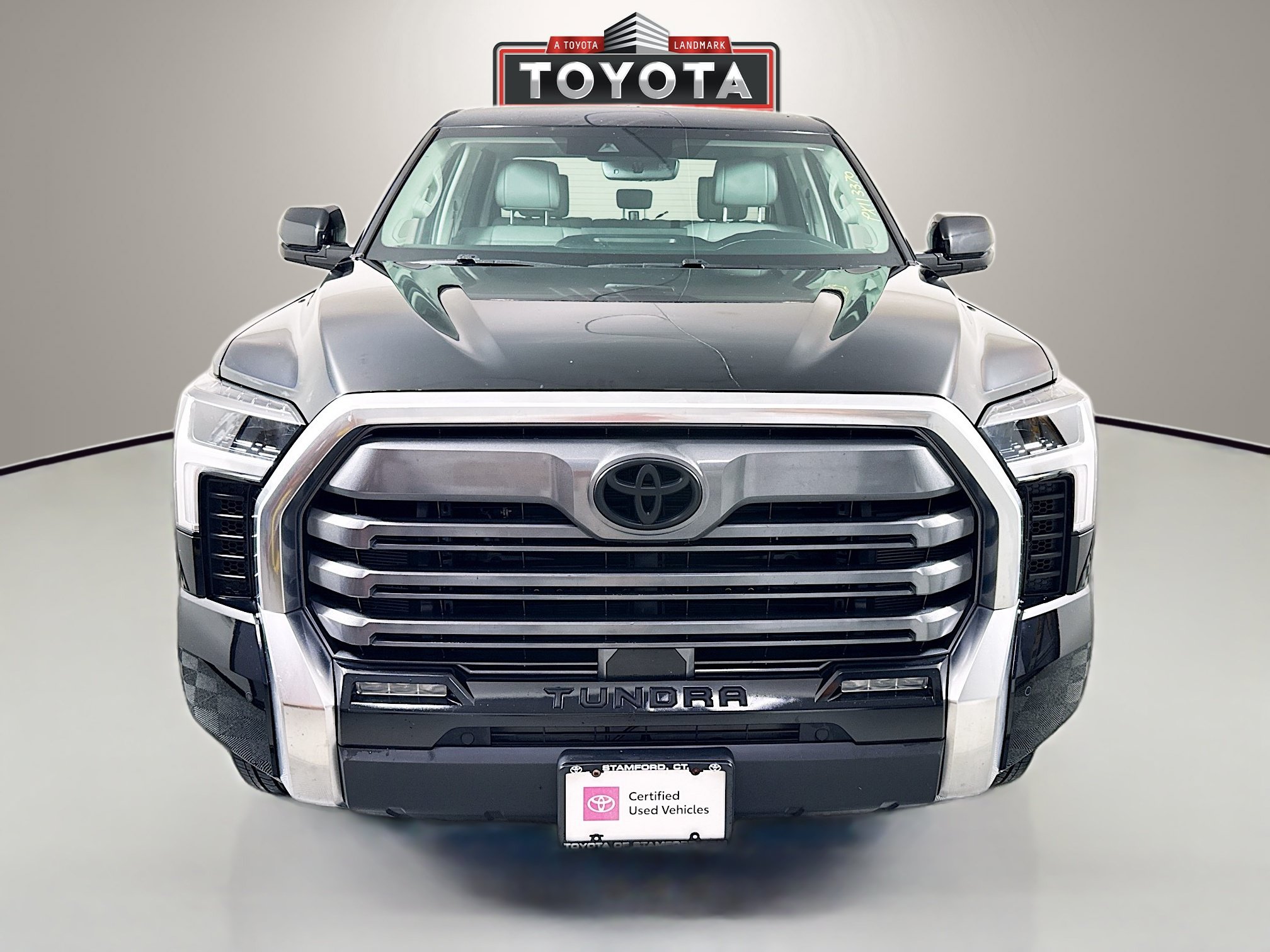 Used 2023 Toyota Tundra Limited w/ Power Package AWD/4WD image 2