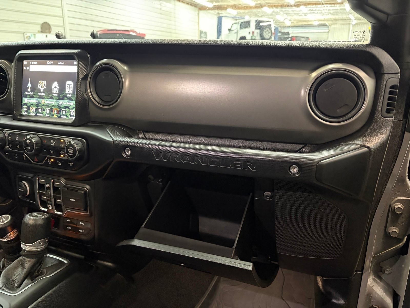 Used 2021 Jeep Wrangler Unlimited Sport AWD/4WD image 29