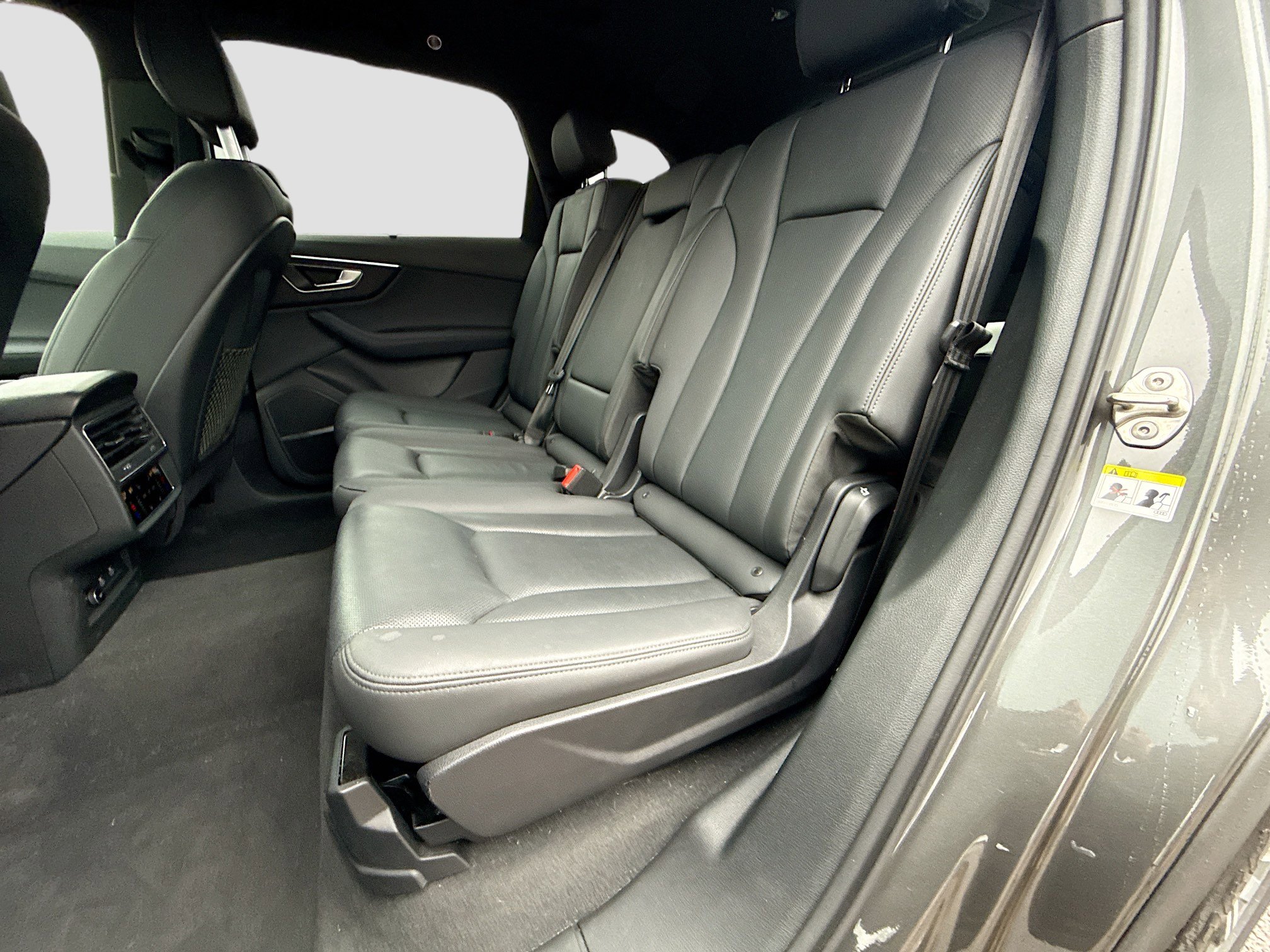 Used 2024 Audi Q7 Premium Plus image 20