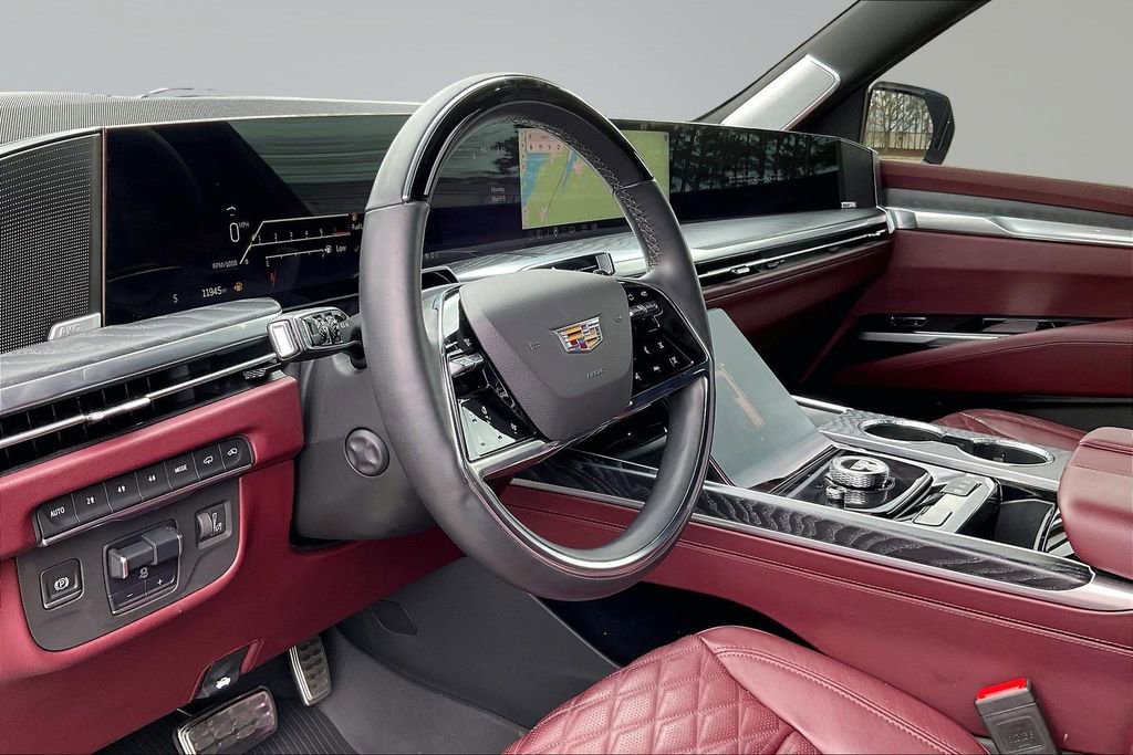 Used 2025 Cadillac Escalade Sport w/ Touring Package image 14