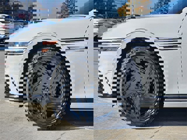 New 2026 Genesis G90 3.5T Prestige image 6