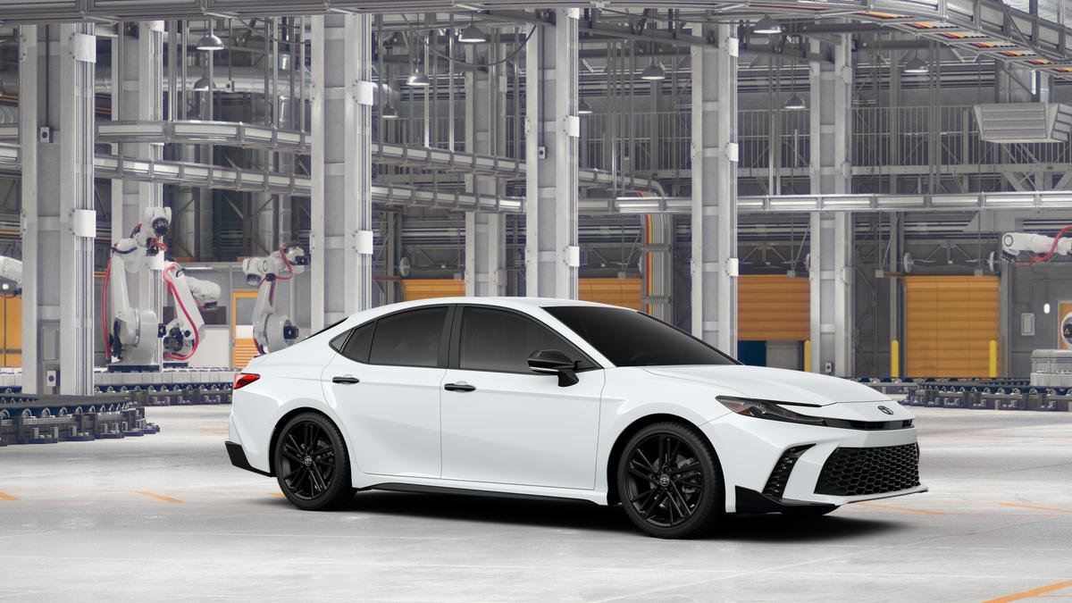 New 2026 Toyota Camry Hybrid image 14