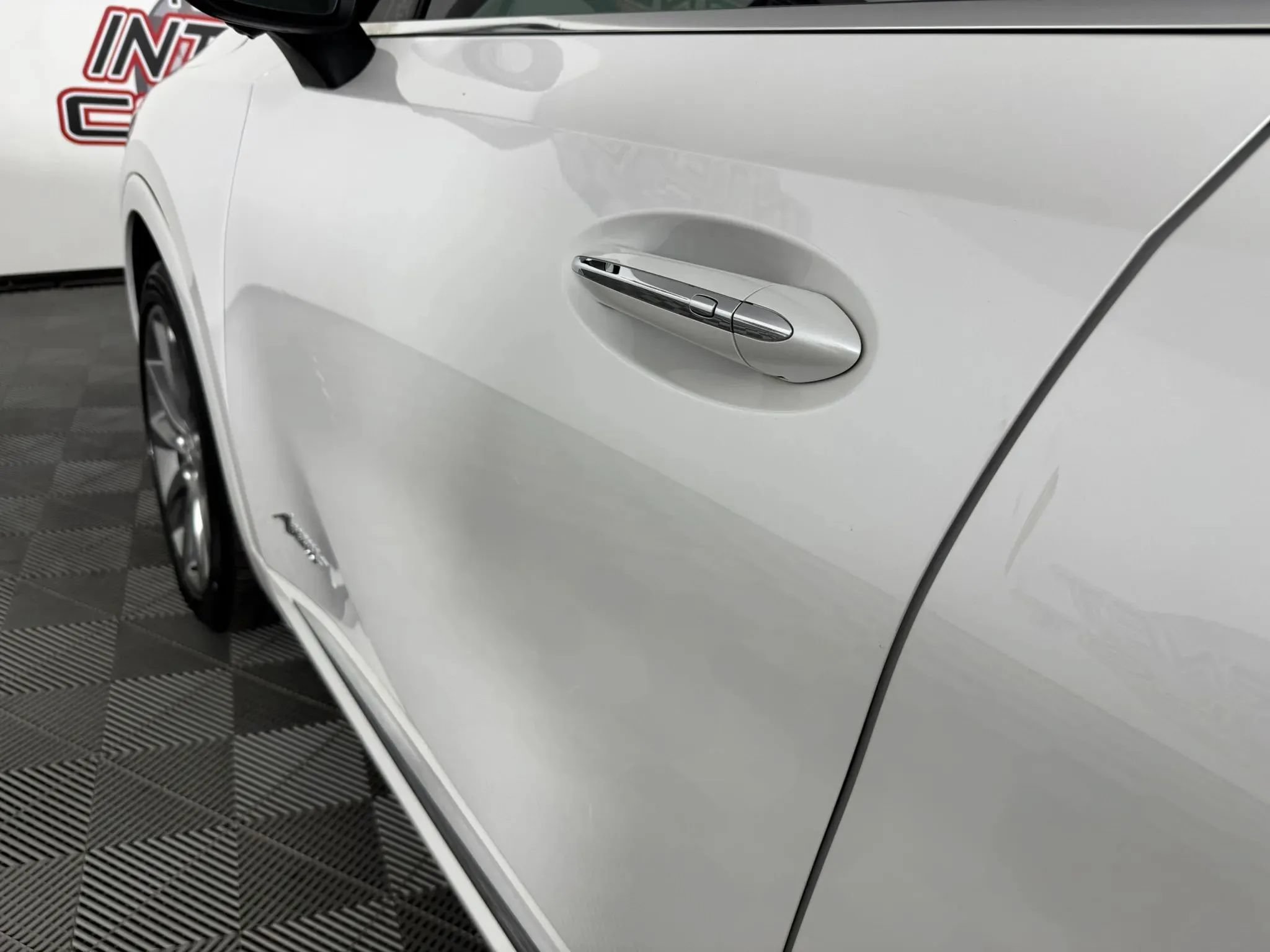 Used 2023 Buick Envision Avenir AWD/4WD image 27