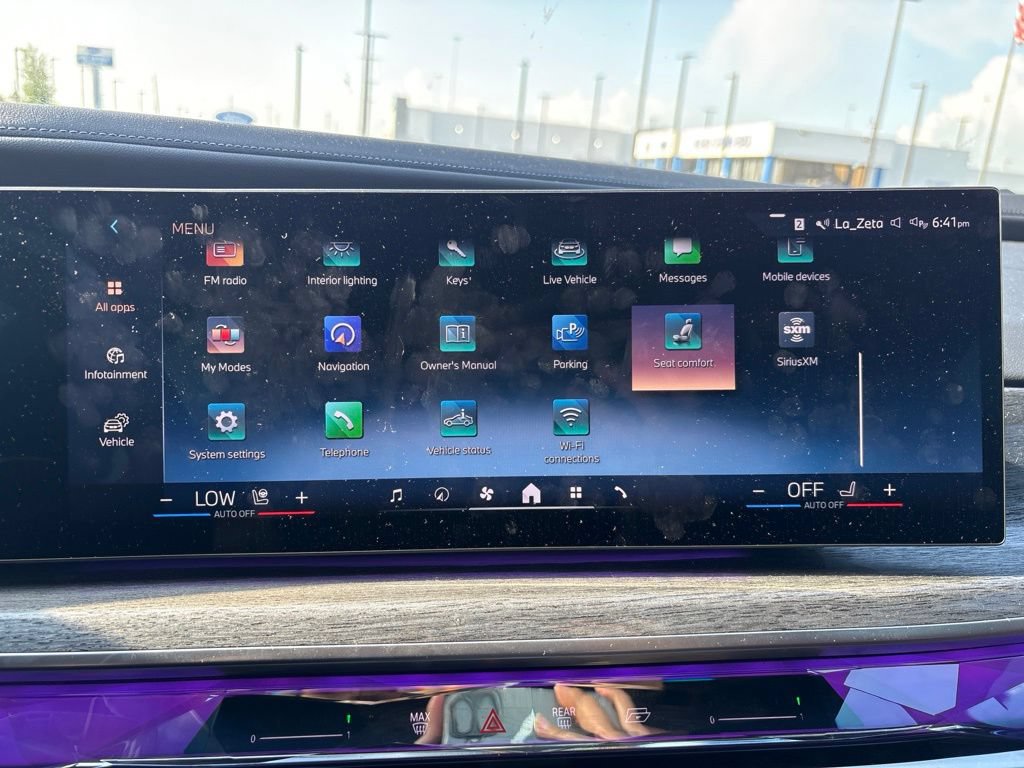 Used 2023 BMW 760i xDrive w/ Executive Package AWD/4WD image 12