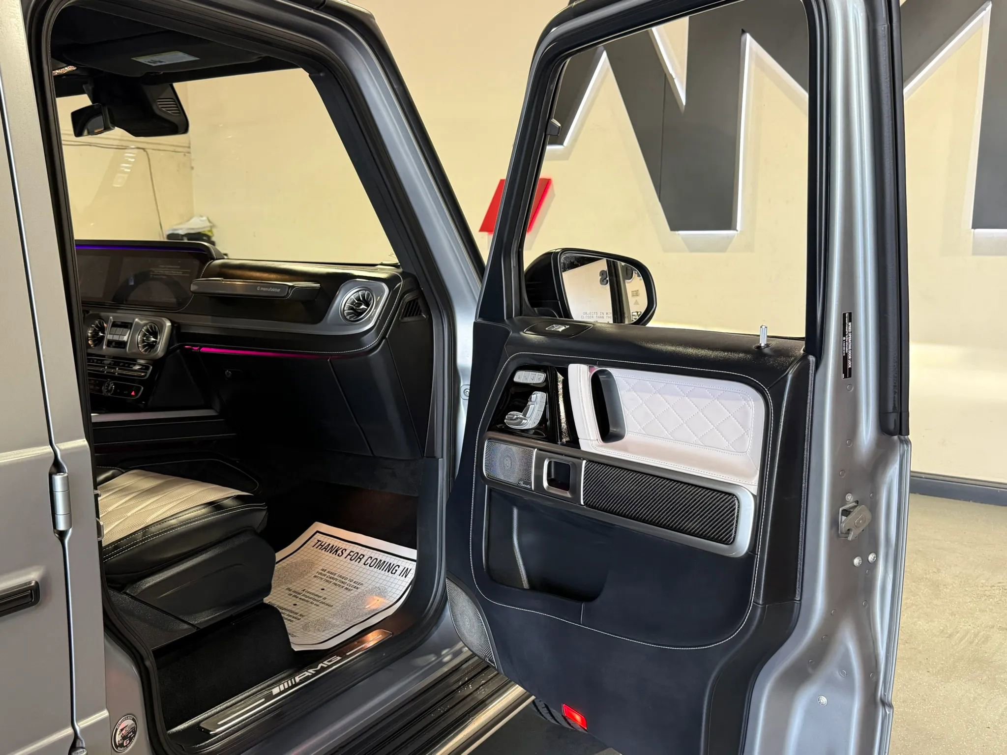 Used 2023 Mercedes-Benz G 63 AMG 4MATIC image 32