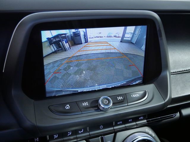 Used 2017 Chevrolet Camaro SS image 26