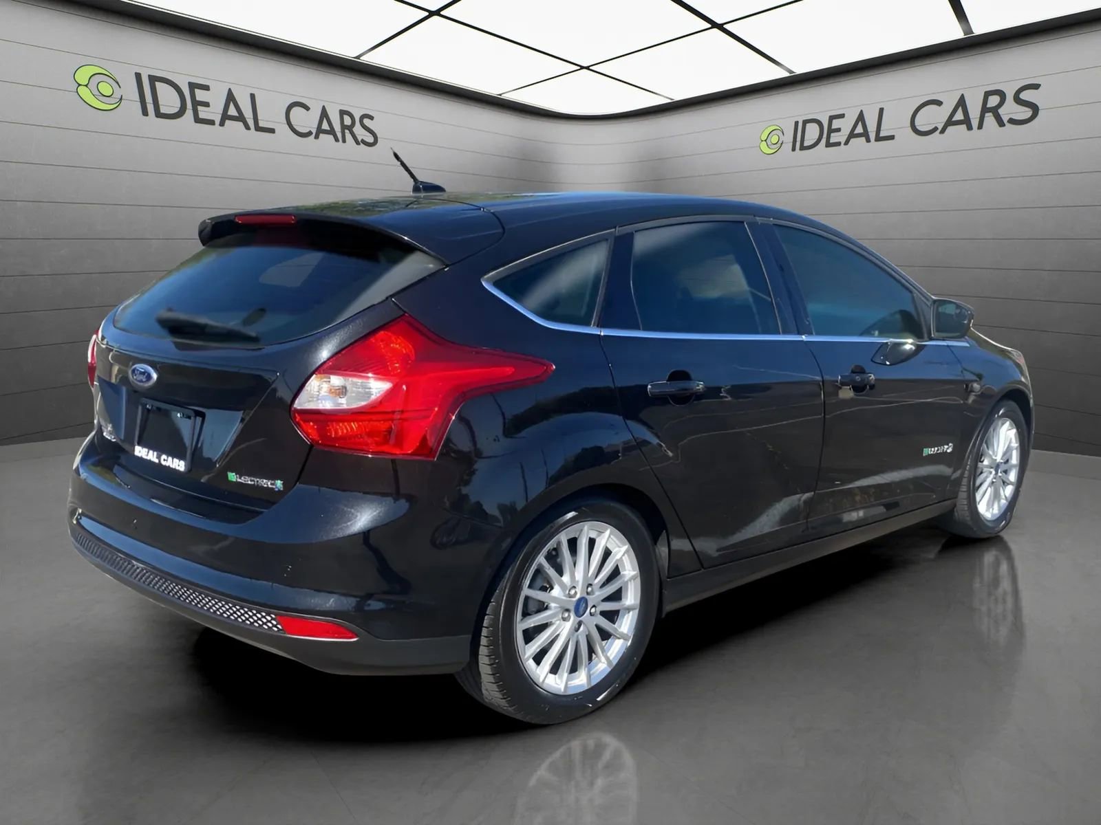 Used 2013 Ford Focus Electric Hatchback FWD image 5