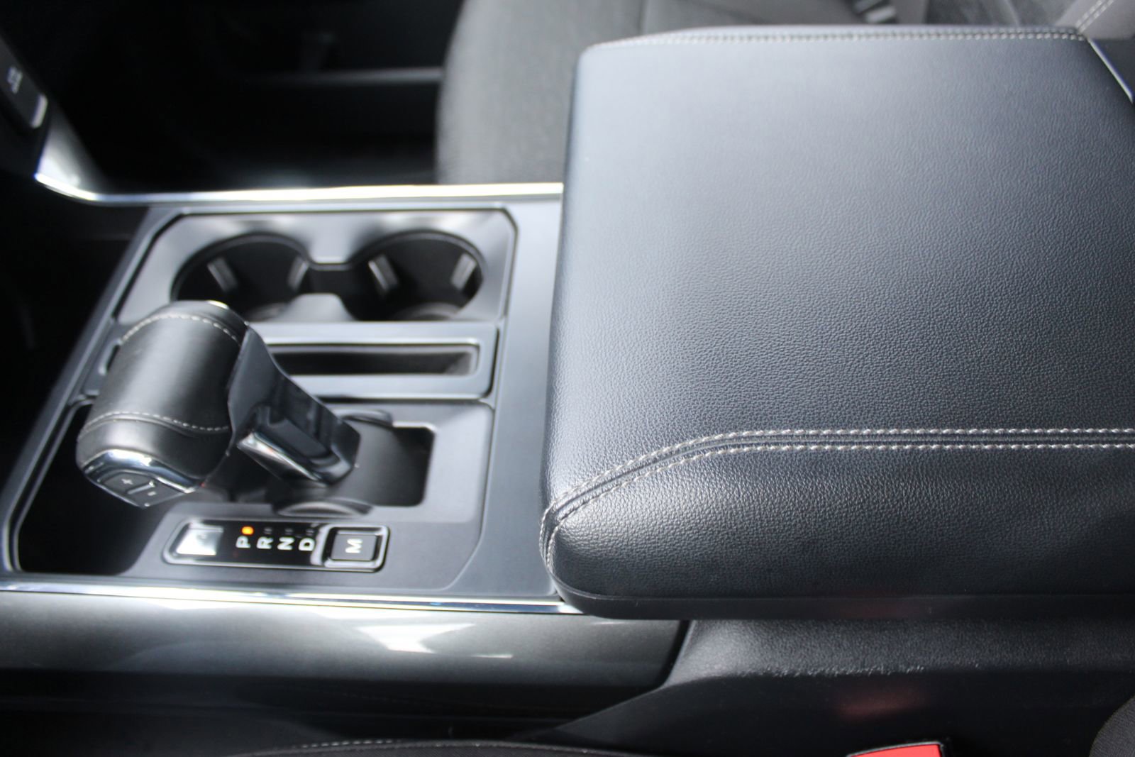 Used 2022 Ford F150 XLT w/ Equipment Group 302A High image 32