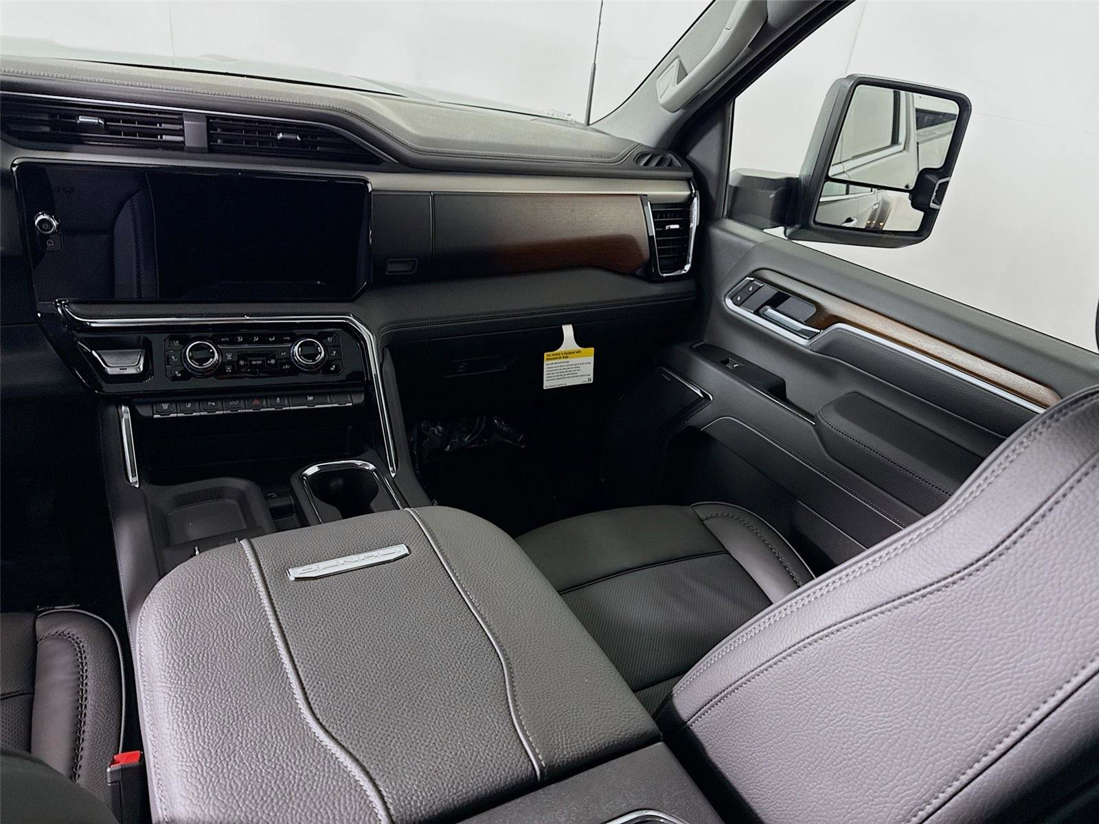 New 2026 GMC Sierra 3500 Denali w/ Denali Reserve Package image 19