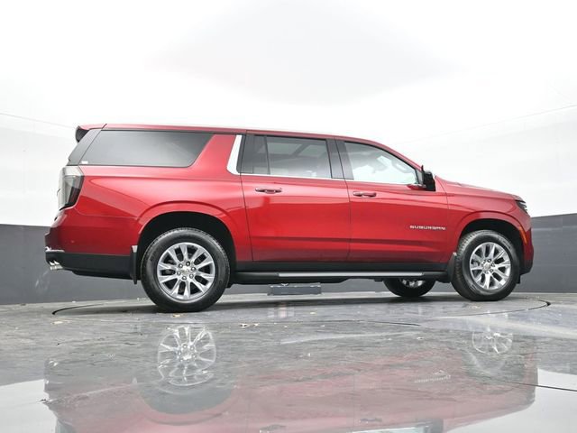 New 2025 Chevrolet Suburban Premier image 52