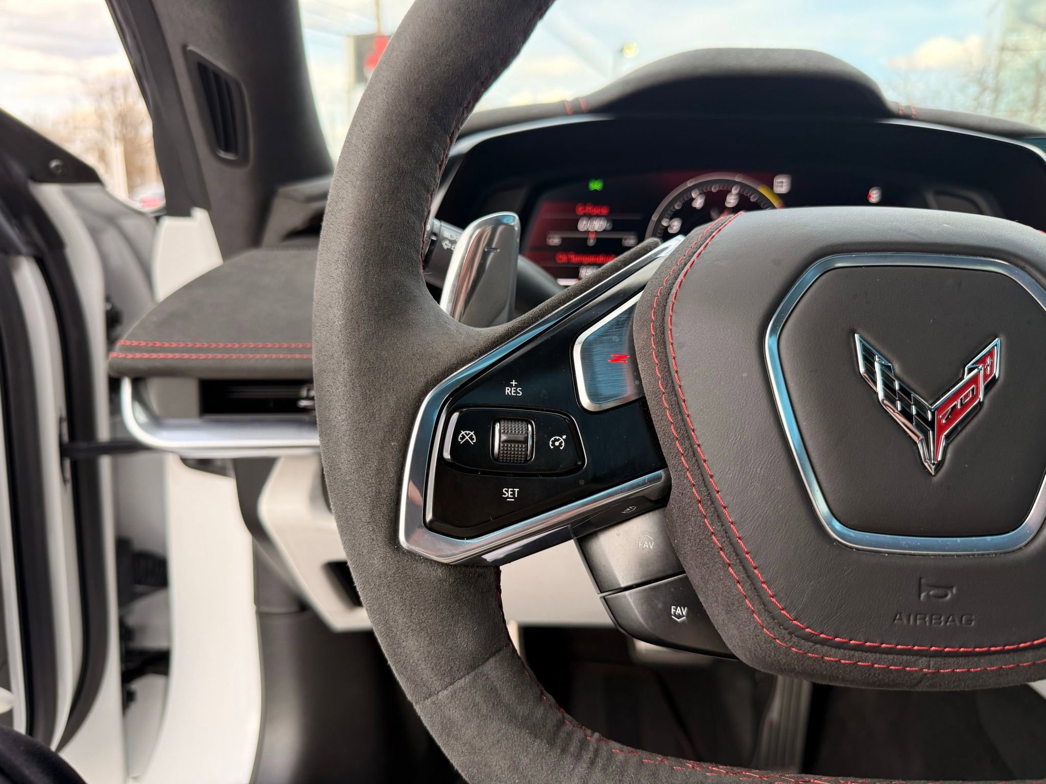 Used 2023 Chevrolet Corvette Stingray w/ Z51 Performance Package image 47