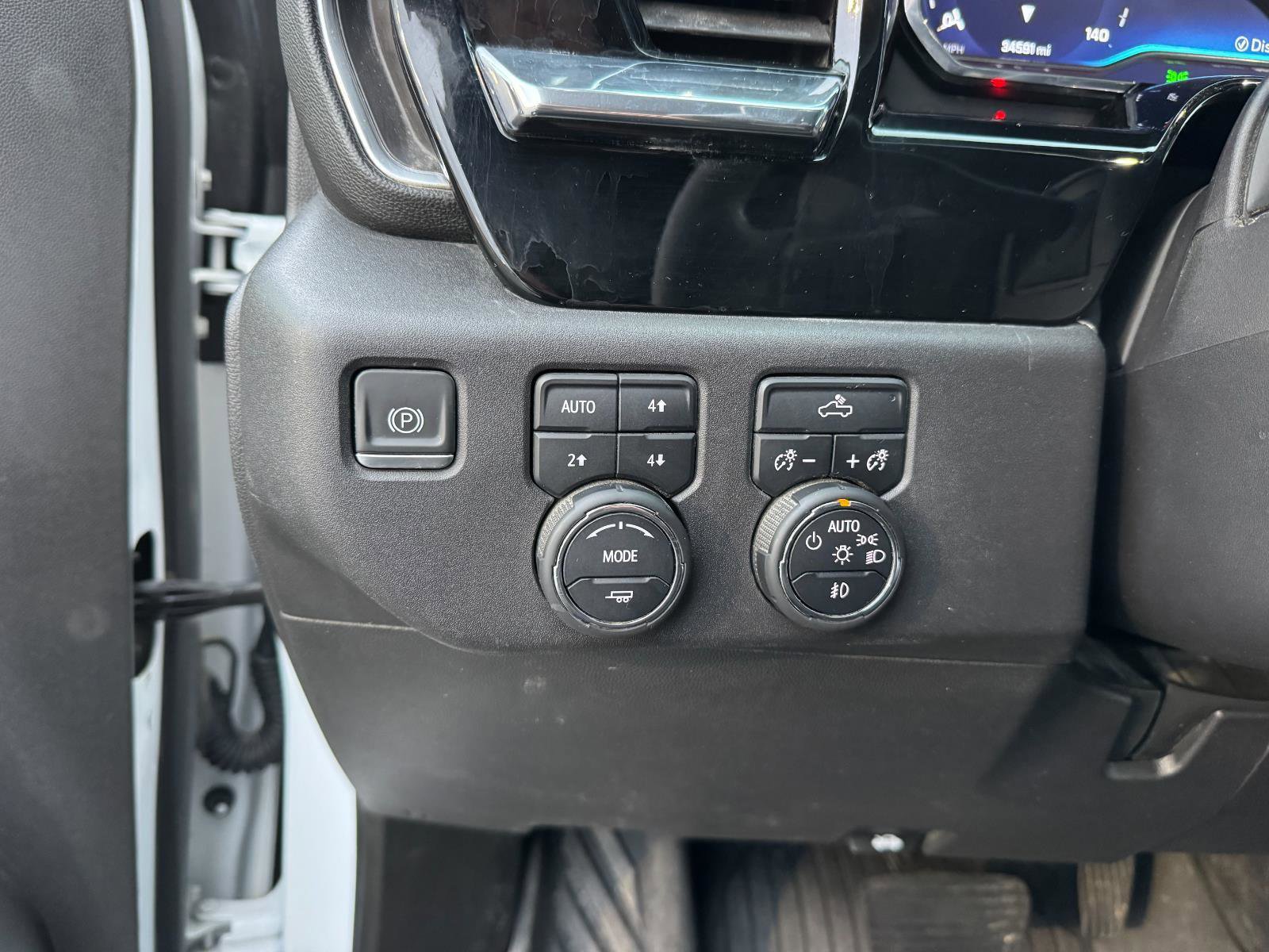 Used 2023 Chevrolet Silverado 1500 LT Trail Boss w/ Protection Package image 19