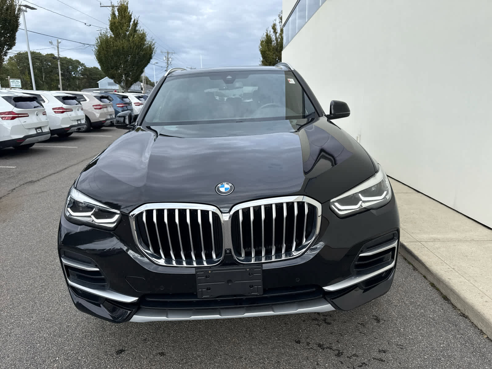 Certified 2023 BMW X5 xDrive40i w/ Climate Comfort Package image 8