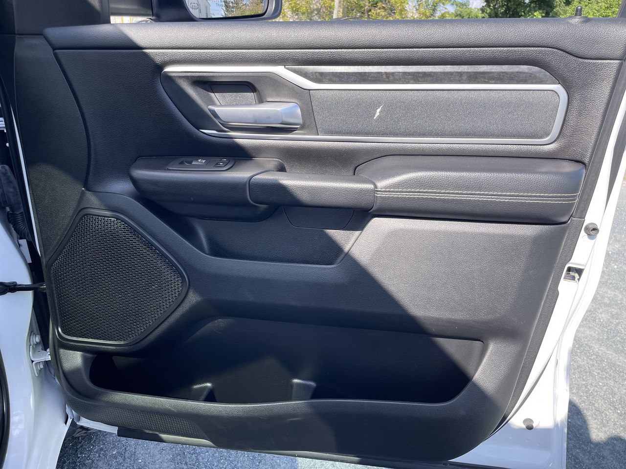 Used 2022 RAM 1500 Big Horn AWD/4WD image 23