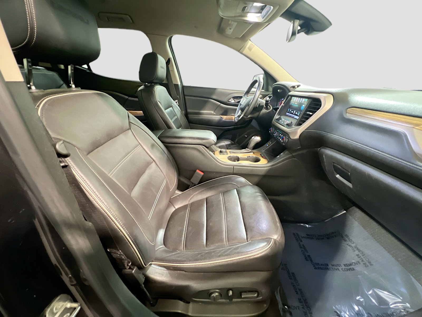 Used 2017 GMC Acadia Denali w/ Technology Package image 21