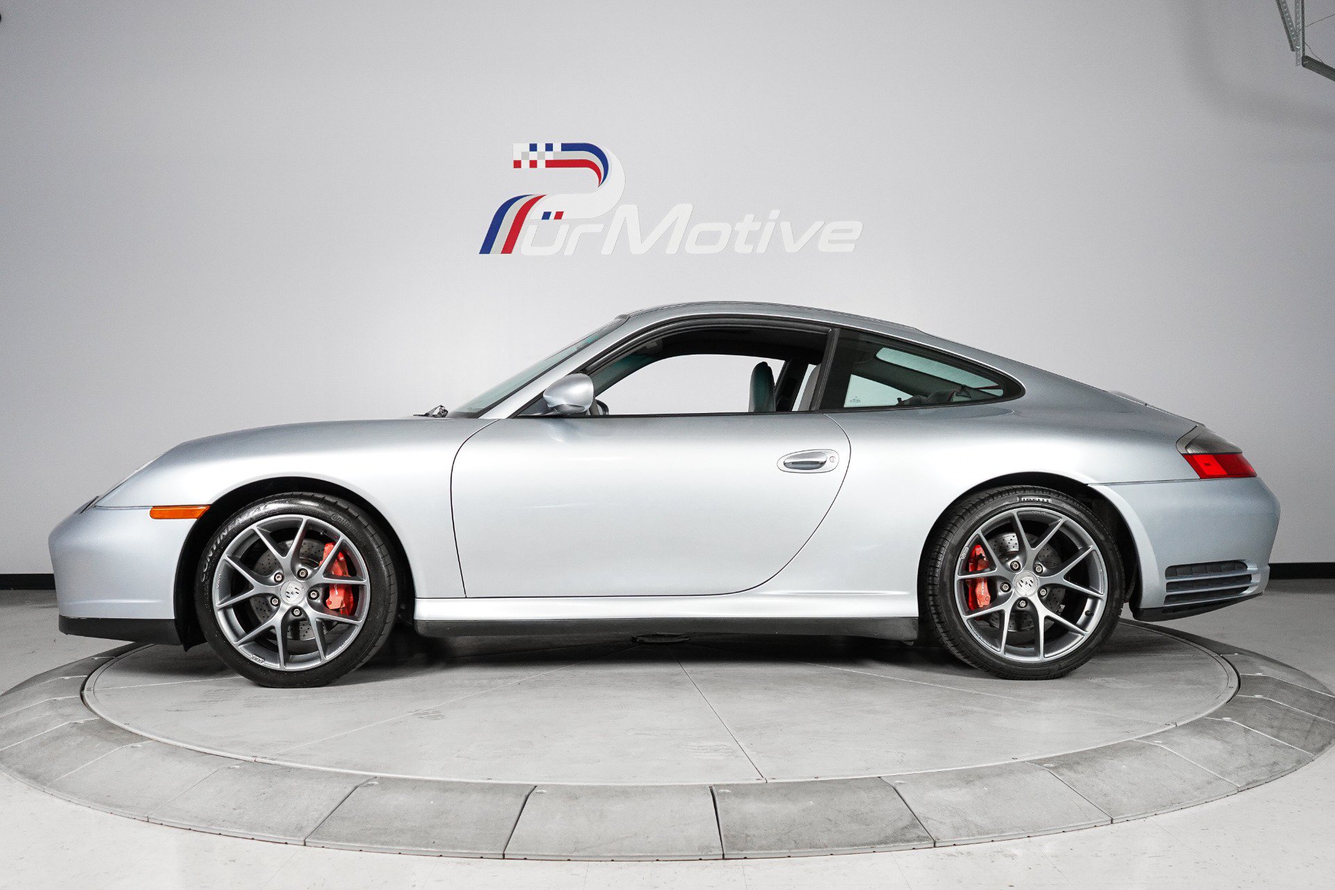 Used 2003 Porsche 911 Carrera RWD image 3