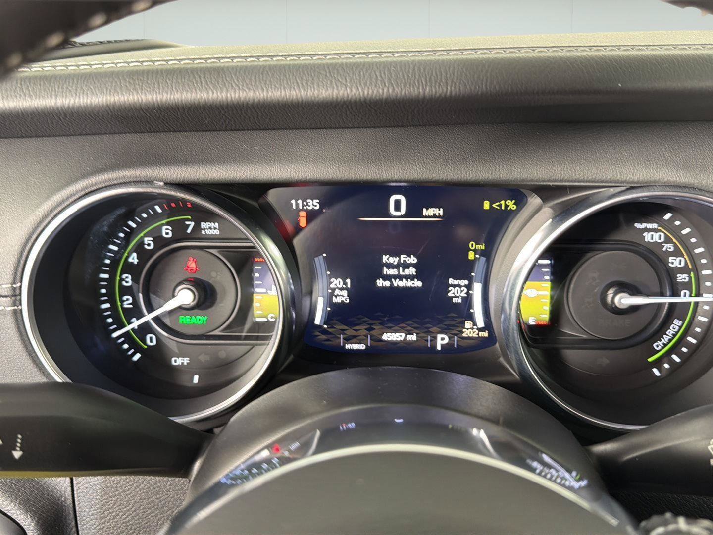 Used 2022 Jeep Wrangler Unlimited Sahara w/ Cold Weather Group AWD/4WD image 43