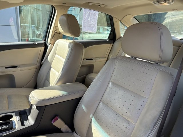 Used 2009 Mercury Sable Premier image 12