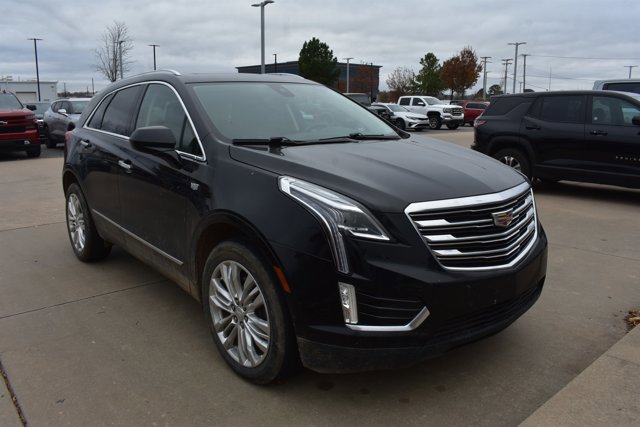 Used 2017 Cadillac XT5 Premium Luxury image 3